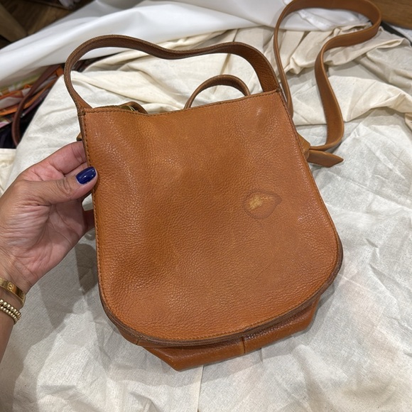 Madewell Sydney crossbody bag in burnished camel - Picture 5 of 7